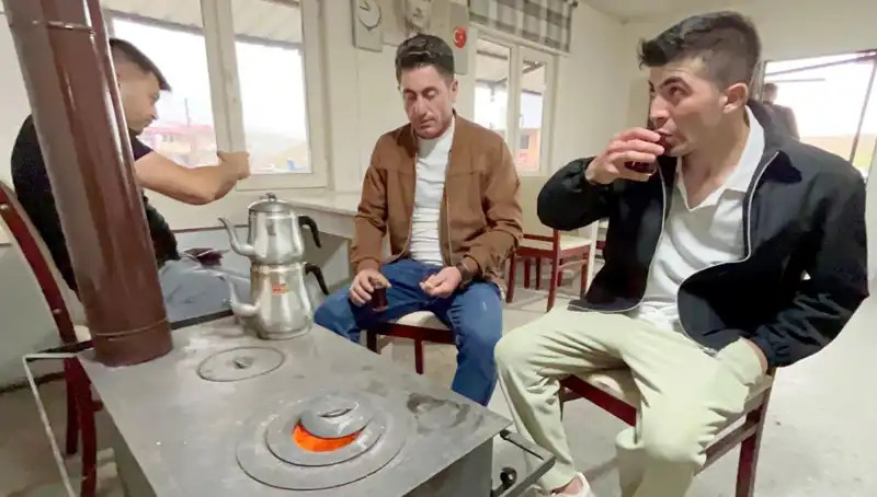 Temmuz Ortasında Sıfır Dereceye Düşen Sıcaklık, Ülkeye Şok Etkisi Yarattı