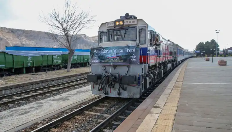 Van-Tahran Tren Seferleri Başladı: İki Ülke Arasında Yeni Bir Bağ