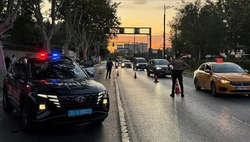 İstanbul’da "Huzur İstanbul" Uygulaması: Yüzlerce Gözaltı ve Güvenlik Önlemleri