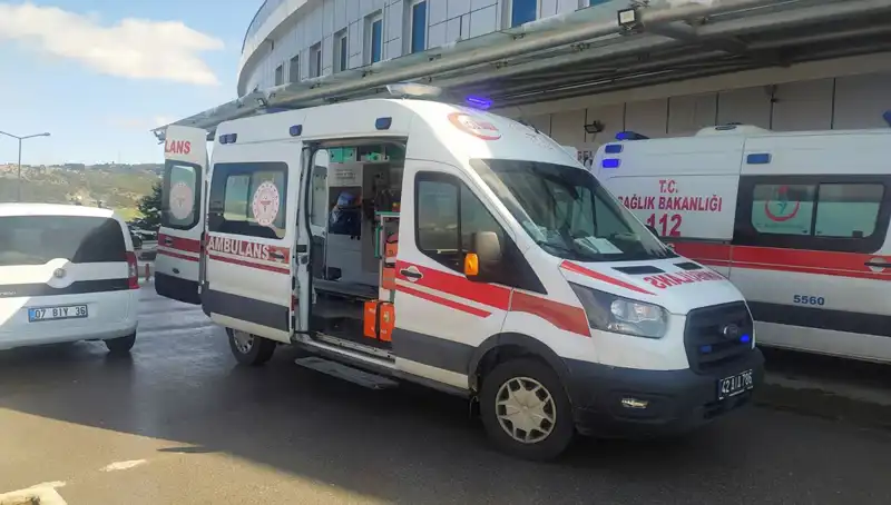 Düğün Heyecanı Hastanede Son Buldu: Gelin ve Damat Neden Acil Durumda?
