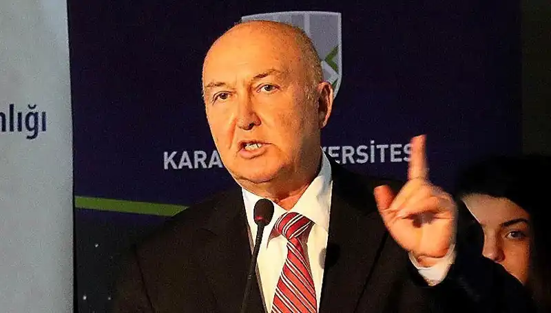Prof. Dr. Övgün Ahmet Ercan'dan Üzücü Açıklama: Beyin Kanaması Tehdidi