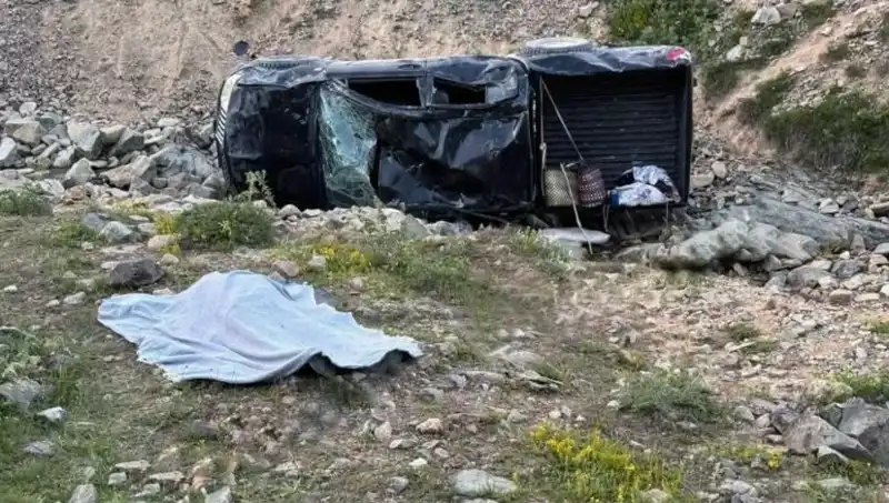 Gümüşhane'de Trafik Kazası: Bir Ölü, Beş Yaralı!