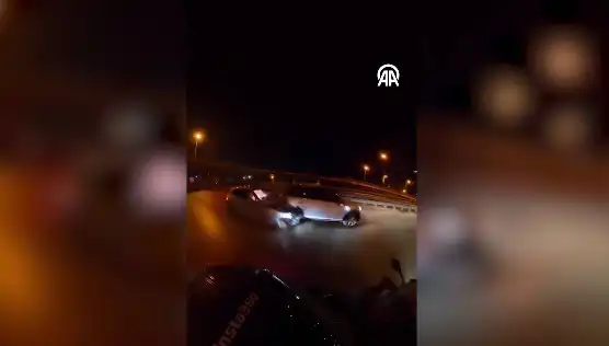 Kadıköy'de Güvenlik Kamerasında Kayıtlı Şok Edici Trafik Kazası: Olay Ne?