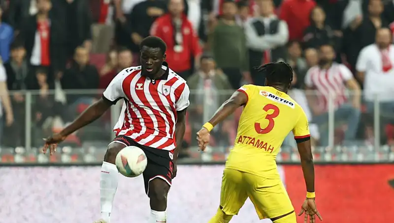 Samsunspor'un UEFA Hedefi: Gruplara Kalmak İçin Stratejik Adımlar