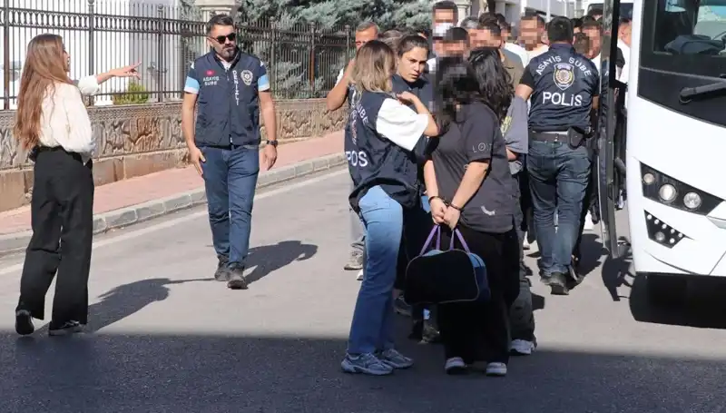 6 İlde Yayılan Escort Dolandırıcılığı: 12 Milyon Liralık Vurgun Ortaya Çıktı