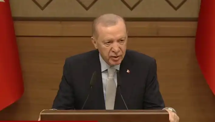 Cumhurbaşkanı Erdoğan: Provokasyon Yapan Gazetecilere Sert Mesaj!