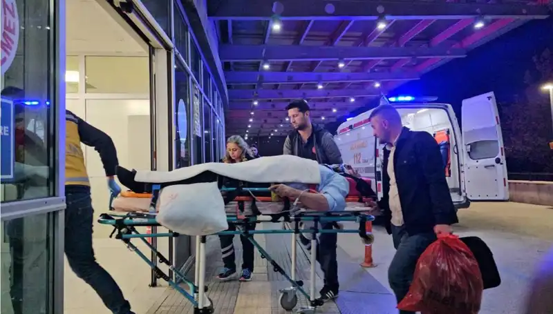 Serinova Belediye Başkanı Çakmak, Trafik Kazasında Yaralandı: Detaylar Ne?