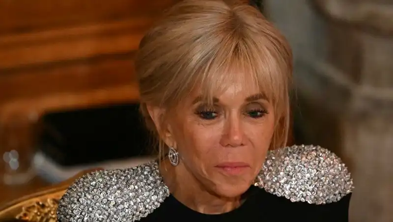 First Lady Davasında Şok Gelişme: 'Erkek Olarak Doğdu' Yalanı ile Beraat