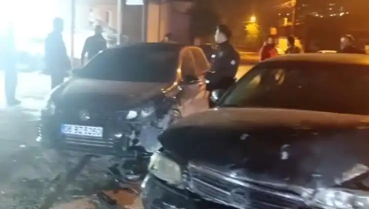Çevirmeden Kaçarken Kazaya Karışan Araçta Neler Yaşandı?