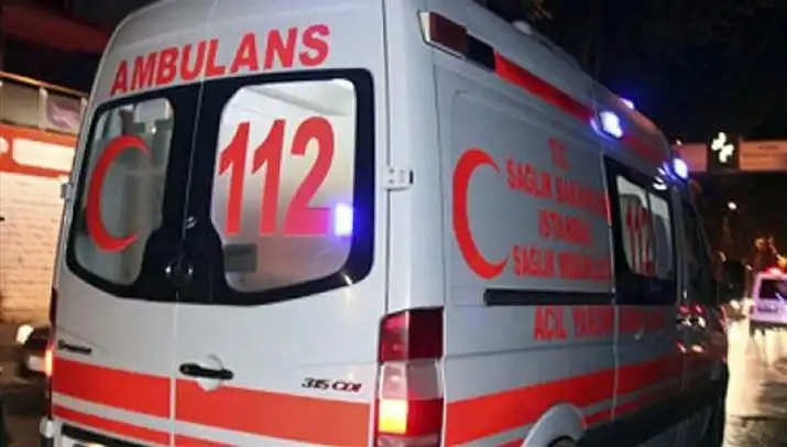 Afyonkarahisar'da Devrilen Otomobil Kazası: 1 Ölü, 3 Yaralı