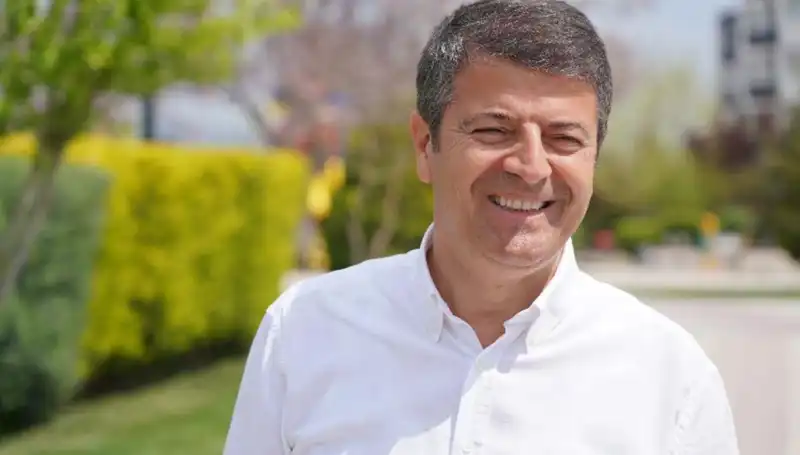 Abdurrahman Tutdere: Adıyaman’ın Popüler Belediye Başkanı ve Siyasi Kariyeri