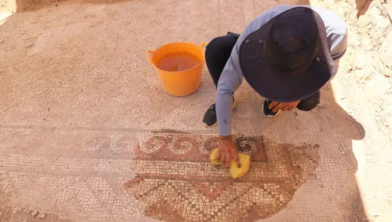 Mardin'de 1500 Yıllık Mozaik Keşfi: Geçmişin İzleri Gün Yüzüne Çıktı