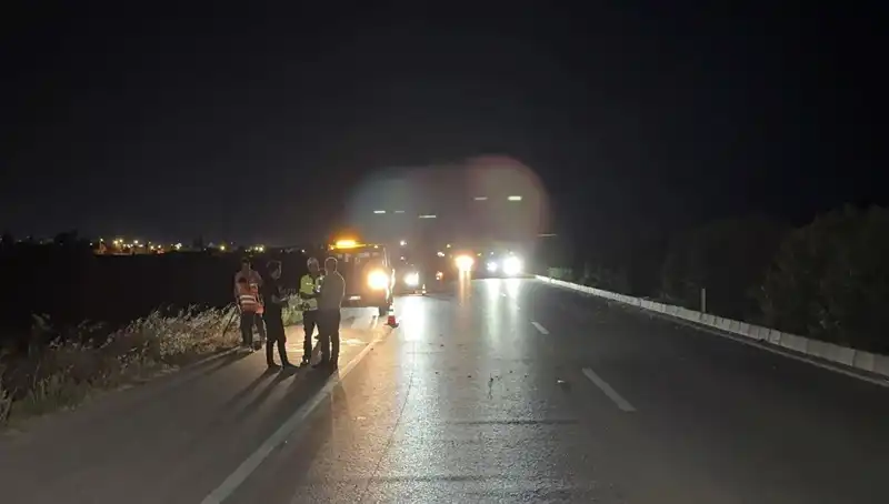 Adana'da Üç Araçlı Zincirleme Trafik Kazası: Olay Anı ve Sonrası