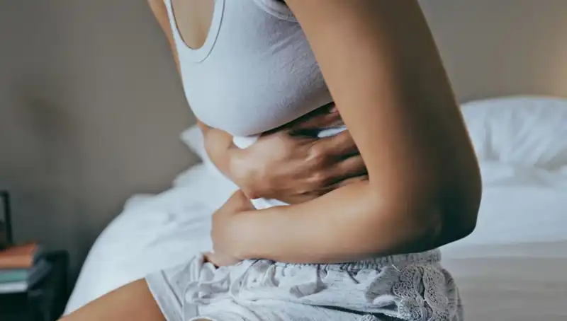 22 Yaşında Bağırsak Kanseri: Genç Yaşta Teşhis Edilen Hastalık Hikayesi