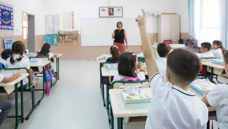 Ek Ders Ücretleri Bayram Öncesi Hesaplarda! Öğretmenler Ne Zaman Alacak?
