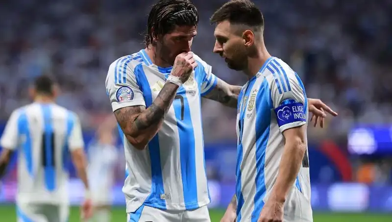 Rodrigo de Paul, Messi ile Geçmişe Yolculuk Yaptı: Yeniden Bir Araya Geldiler