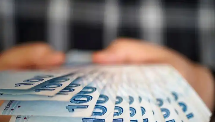 Temmuz 2025 Emekli Promosyon Kampanyaları: Hangi Bankalar En Yüksek Promosyonu Veriyor?