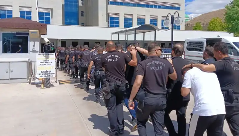 Ankara'da Tehditkar Haraç Çetesi Çökertildi: Avukatlar da Operasyonda Bulundu