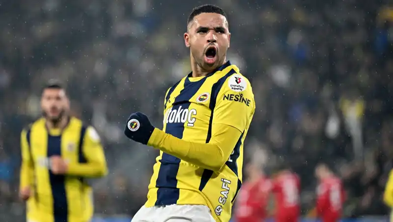 Fenerbahçe'de Sürpriz Golcü Takası: Hangi İsimler Değişiyor?