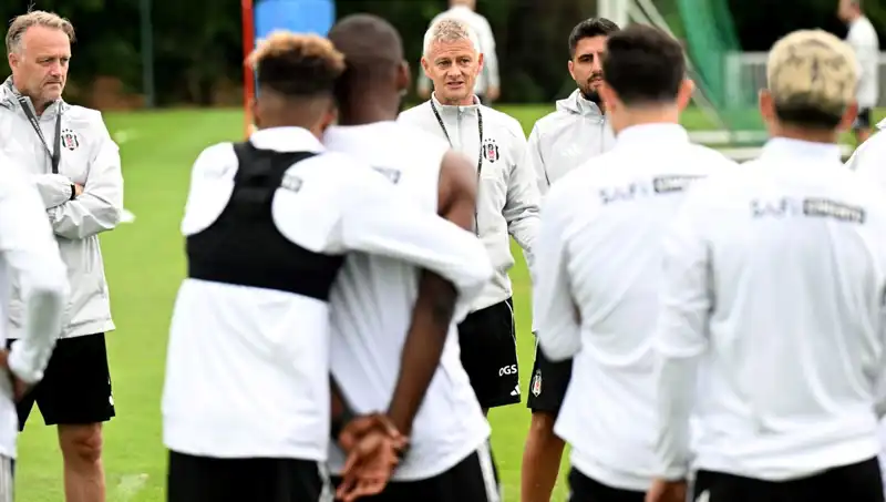 Solskjaer'den Futbolculara Sert Eleştiri: Hoca Olmak Açısından Üzücü Bir Durum